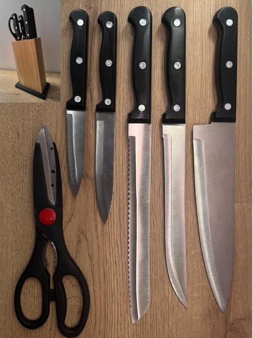 SET DE CUCHILLOS CON BASE